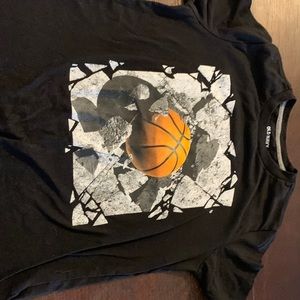 It’s black basketball tee shirt